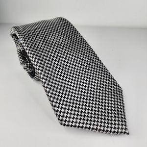 COUNTESS MARA Black Silk Tie.